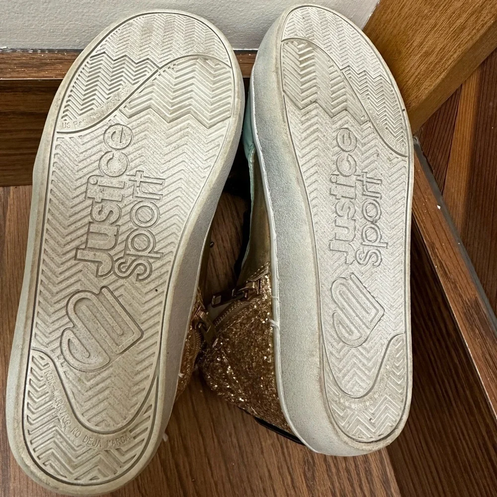 Justice sport sneakers